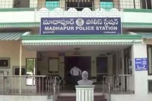 ACB Raids: మాదాపూర్‌ పోలీస్ స్టేషన్ పై  ఏసీబీ దాడులు.. పట్టుబడ్డ ఎస్సై