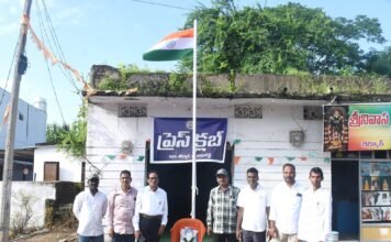 బీర్కూర్ ప్రెస్ క్లబ్ ఆధ్వర్యంలో స్వాతంత్ర్య దినోత్సవ వేడుకలు